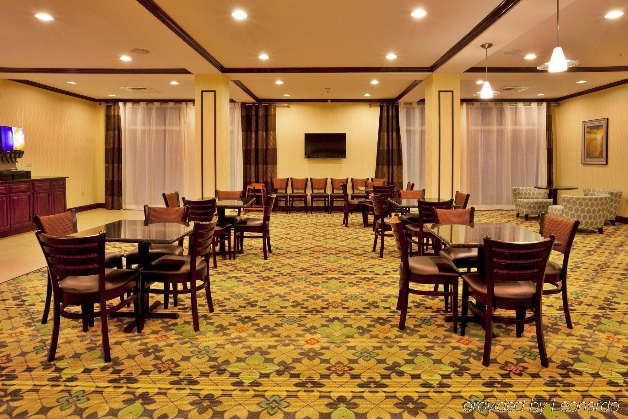 Holiday Inn Express Hotel & Suites Palm Bay By Ihg Restaurace fotografie