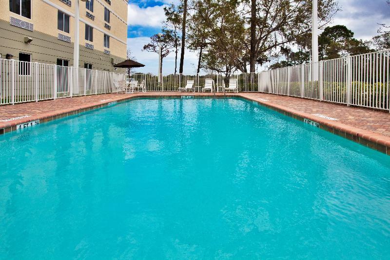 Holiday Inn Express Hotel & Suites Palm Bay By Ihg Exteriér fotografie